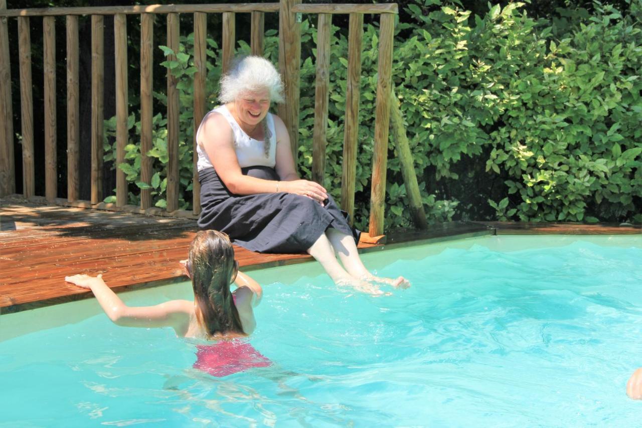Le Mas De La Cigale Bleue, Caumont Sur Durance 外观 照片